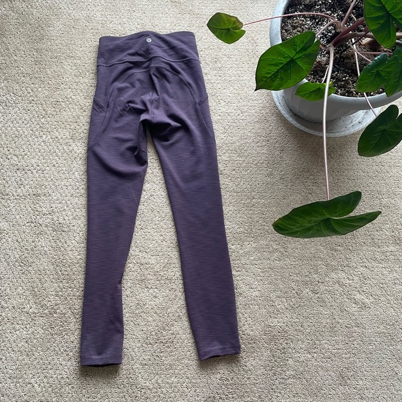 lululemon Invigorate Pant 25' - Picture 2 of 3